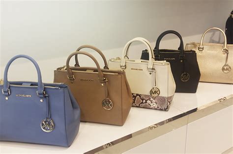 carteras michael kors replicas chile|michael kors personal life.